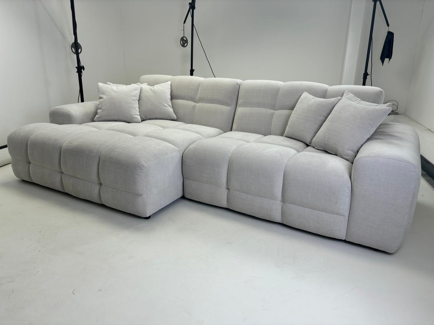 Dubai Chaise Corner (Available in Aston Linen Charcoal or Natural)