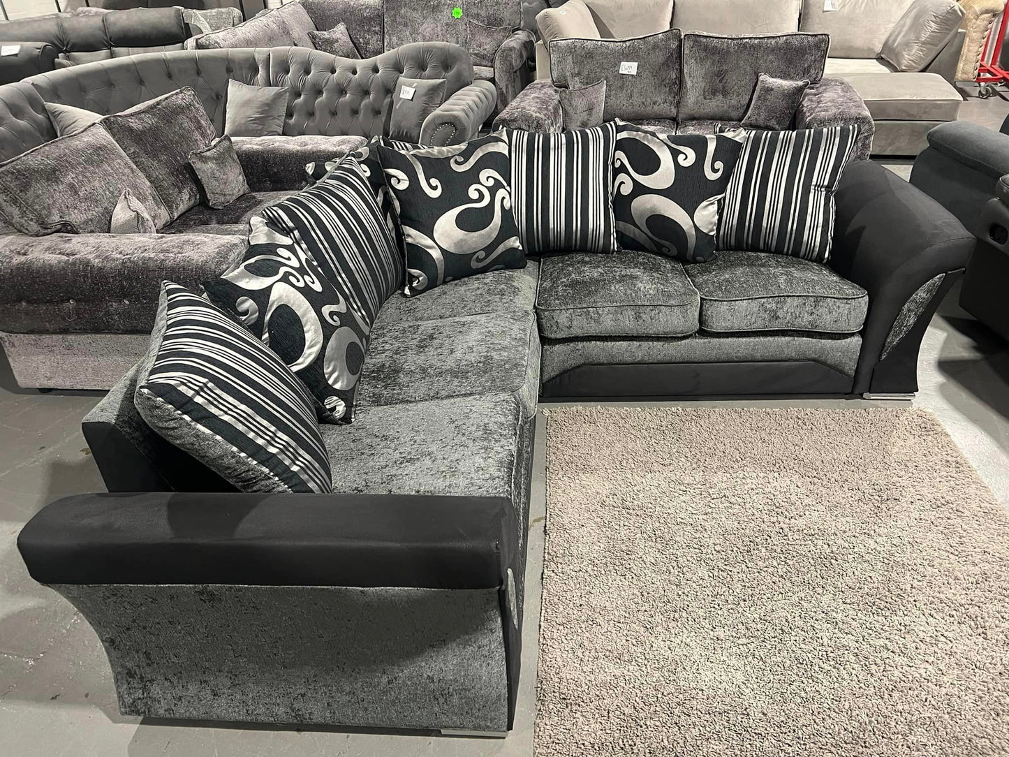 Shanon Corner Sofa Black/Grey, 240cmx240cm, bs101