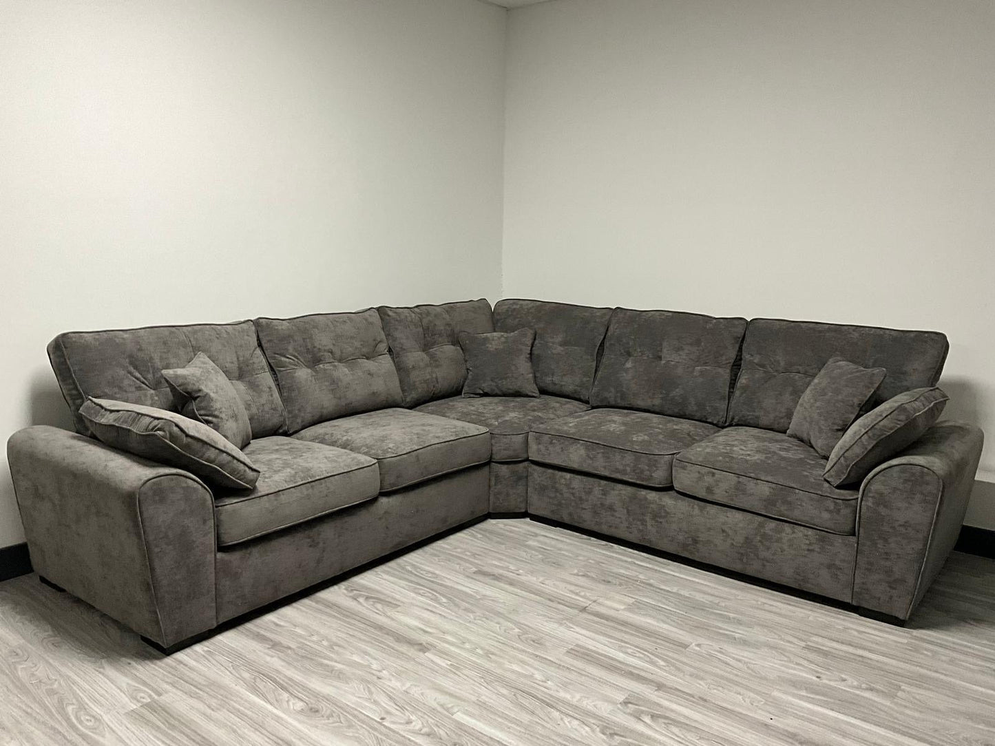 Lucas Corner Sofa in Grey Chenille