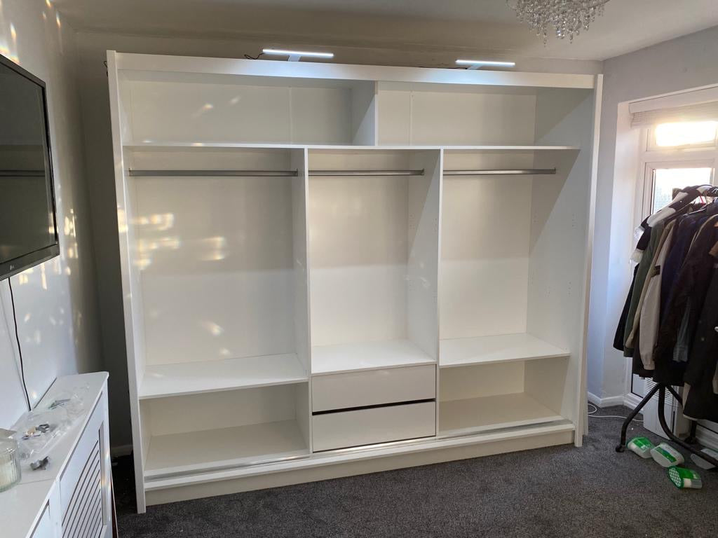 250cm Manhattan Sliding Door Wardrobe (Available in White, Grey or Black)
