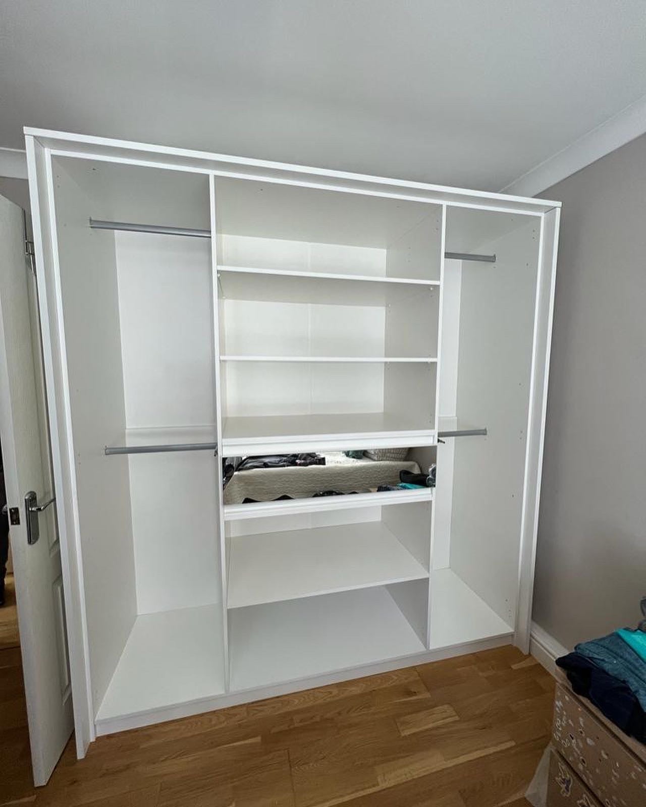200cm Gemini Wardrobe (available in white, graphite or platinum)